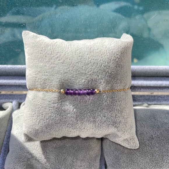 Amethyst and 14K Gold fill bracelet and clasp - Picture 5 of 8